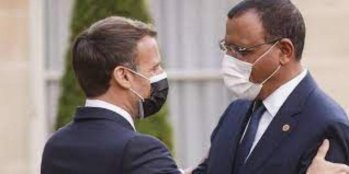 Niger: La France dépêche Florence Parly à Niamey pour discuter de l'avenir de Barkhane ou de ses intérêts? Niger: La France dépêche Florence Parly à Niamey pour discuter de l'avenir de Barkhane ou de ses intérêts?