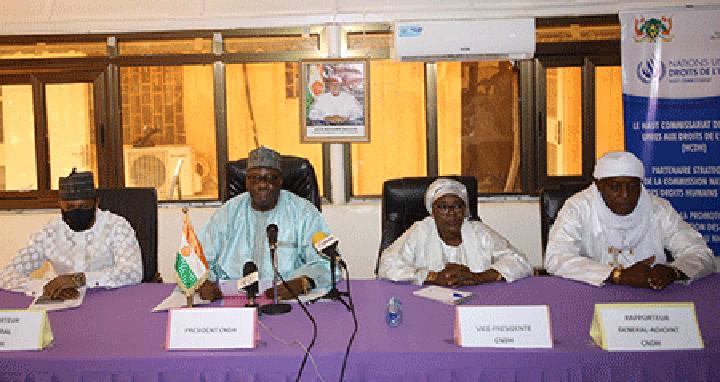 2ème Session de l’Espace Annuel de Partage et de Dialogue entre la CNDH et la Société Civile : Outiller les acteurs dans la lutte contre les violences basées sur le genre 2ème Session de l’Espace Annuel de Partage et de Dialogue entre la CNDH et la Société Civile : Outiller les acteurs dans la lutte contre les violences basées sur le genre