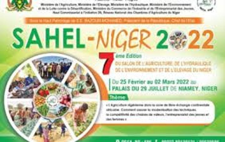 Les organisateurs et les lauréats de la 7ème édition du salon ‘’Sahel Niger’’ et de la 3ème édition du festimil présentés au Président de la République Les organisateurs et les lauréats de la 7ème édition du salon ‘’Sahel Niger’’ et de la 3ème édition du festimil présentés au Président de la République