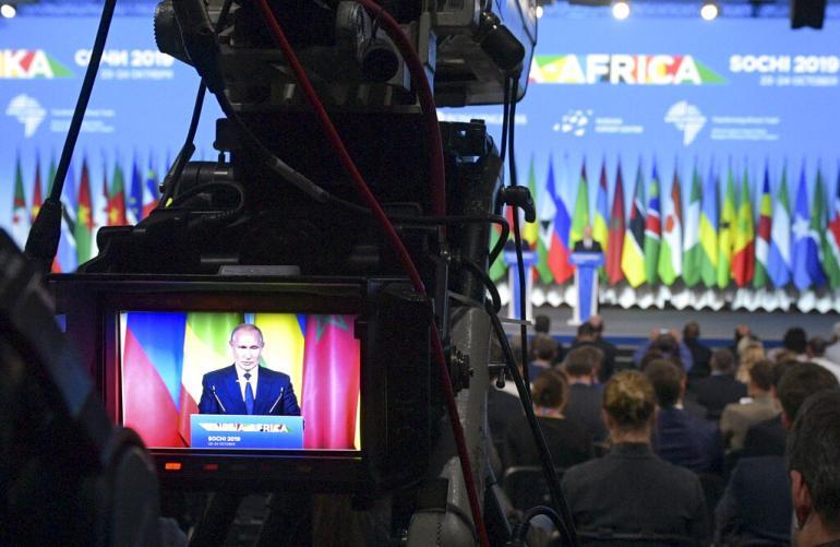 Guerre en Ukraine : comment le conflit est-il perçu en Afrique ? Guerre en Ukraine : comment le conflit est-il perçu en Afrique ?