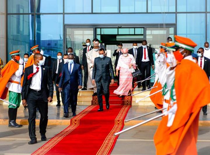 Diplomatie : Le Président nigérien Mohamed Bazoum prend part au forum d’Antalya en Türkiye Diplomatie : Le Président nigérien Mohamed Bazoum prend part au forum d’Antalya en Türkiye