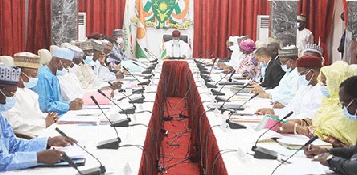 Au Conseil des ministres : D’importants projets de textes adoptés dont le projet de décret déterminant les conditions et les modalités d’évacuation sanitaire à l’étranger Au Conseil des ministres : D’importants projets de textes adoptés dont le projet de décret déterminant les conditions et les modalités d’évacuation sanitaire à l’étranger