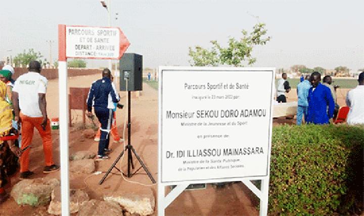 Lancement officiel du parcours sportif et de santé : Encourager la pratique du sport pour tous et contribuer à la prévention maladies non transmissibles Lancement officiel du parcours sportif et de santé : Encourager la pratique du sport pour tous et contribuer à la prévention maladies non transmissibles