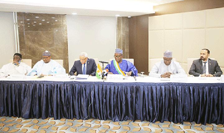 Ouverture du Forum d’investissement Tunisie-Niger : Vers un programme d’aménagement des berges du fleuve Niger Ouverture du Forum d’investissement Tunisie-Niger : Vers un programme d’aménagement des berges du fleuve Niger