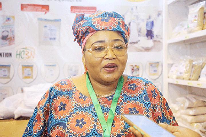 Entrepreneuriat agro-alimentaire féminin : L’ascension fulgurante de Mme Abdoul-karim Fatima, promotrice de “Fanta House” Entrepreneuriat agro-alimentaire féminin : L’ascension fulgurante de Mme Abdoul-karim Fatima, promotrice de “Fanta House”