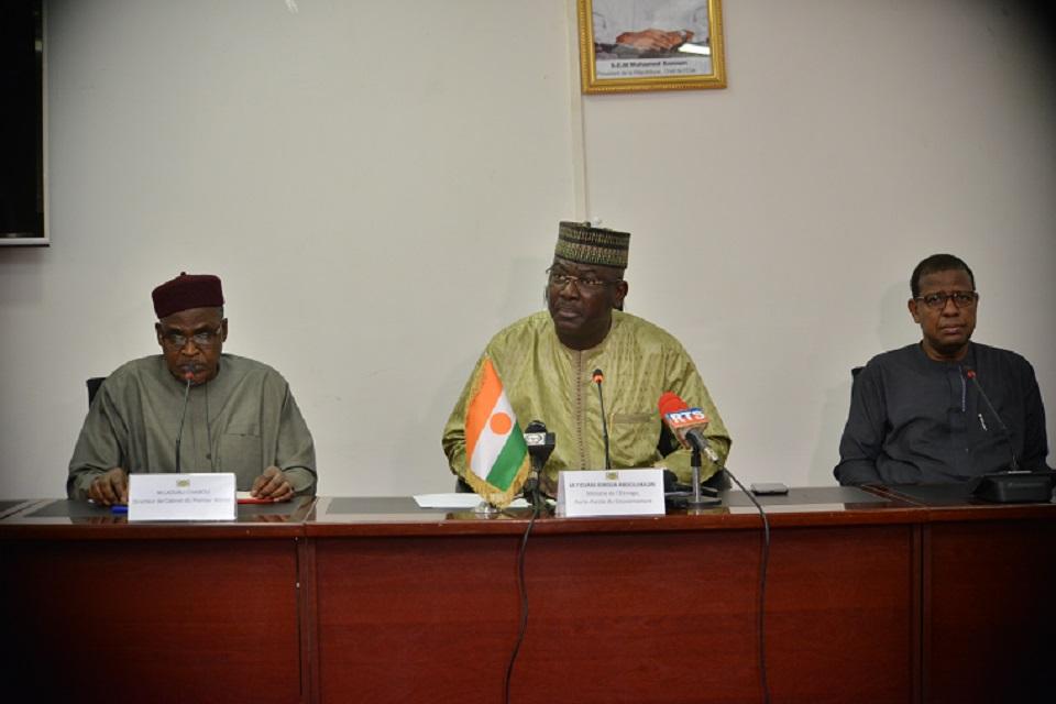 Journée d’échanges avec les secrétaires généraux des ministères sur les enjeux de la communication gouvernementale Journée d’échanges avec les secrétaires généraux des ministères sur les enjeux de la communication gouvernementale