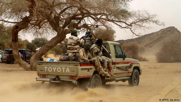 Une opération conjointe des armées du Burkina et du Niger fait 100 terroristes neutralisés, 40 suspects interpelés et des bases logistiques détruites