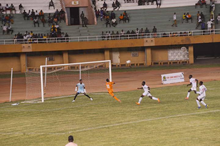 Deuxième journée des compétitions du tournoi qualificatif de la CAN U20 de la zone UFOAB : La Côte d’Ivoire qualifiée, le Bénin pas encore, le Niger dans l’incertitude et le Togo éliminé Deuxième journée des compétitions du tournoi qualificatif de la CAN U20 de la zone UFOAB : La Côte d’Ivoire qualifiée, le Bénin pas encore, le Niger dans l’incertitude et le Togo éliminé