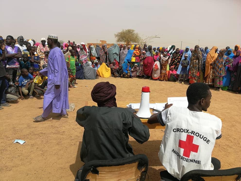 Distribution de vivres au profit de près de 4.000 ménages vulnérables de la commune rurale d’Anzourou Distribution de vivres au profit de près de 4.000 ménages vulnérables de la commune rurale d’Anzourou