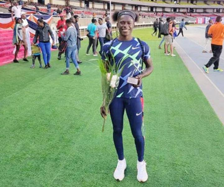 22ème Championnat d’Afrique d’Athlétisme : Notre compatriote Aminatou Seini Moumouni remporte la médaille d’Or sur les 200 mètres 22ème Championnat d’Afrique d’Athlétisme : Notre compatriote Aminatou Seini Moumouni remporte la médaille d’Or sur les 200 mètres