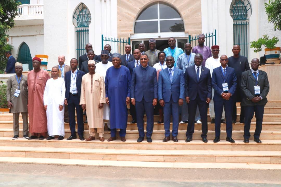 Le Président Bazoum Mohamed préside la 11e Réunion de haut niveau sur la sécurité alimentaire et nutritionnelle au sein de l’UEMOA Le Président Bazoum Mohamed préside la 11e Réunion de haut niveau sur la sécurité alimentaire et nutritionnelle au sein de l’UEMOA