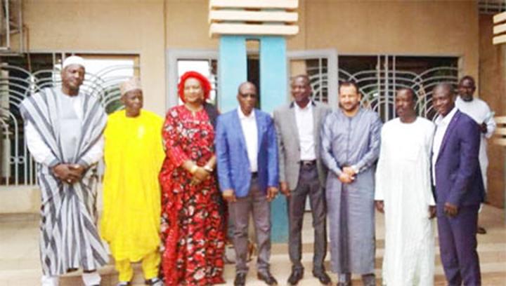 Assemblé Générale Elective du COSNI : M. Idé Issaka reconduit à la tête du CONSI pour un nouveau mandat de 4 ans Assemblé Générale Elective du COSNI : M. Idé Issaka reconduit à la tête du CONSI pour un nouveau mandat de 4 ans