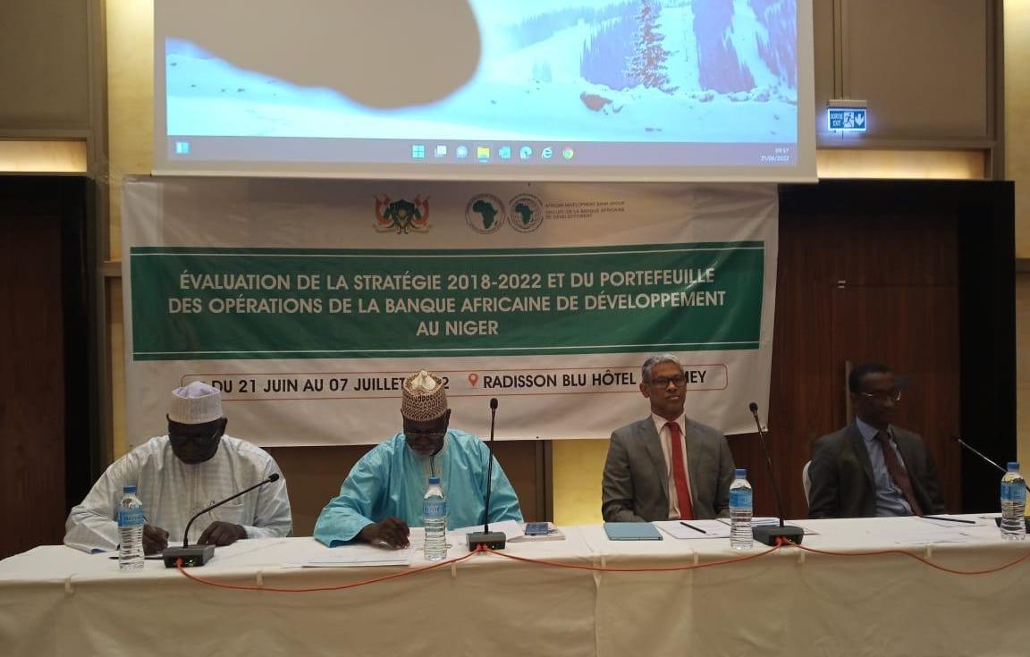 Au 31 mai 2022, le financement actif de la BAD au Niger s’élève à 419,6 milliards de FCFA (Ministère du Plan) Au 31 mai 2022, le financement actif de la BAD au Niger s’élève à 419,6 milliards de FCFA (Ministère du Plan)