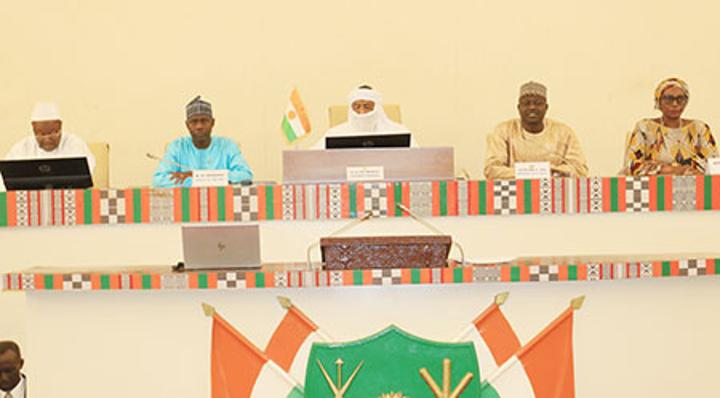 Assemblée nationale/Journée d’information parlementaire sur les questions de santé : Les députes édifiés sur la lutte contre la tuberculose, le VIH/SIDA et les hépatites virales Assemblée nationale/Journée d’information parlementaire sur les questions de santé : Les députes édifiés sur la lutte contre la tuberculose, le VIH/SIDA et les hépatites virales