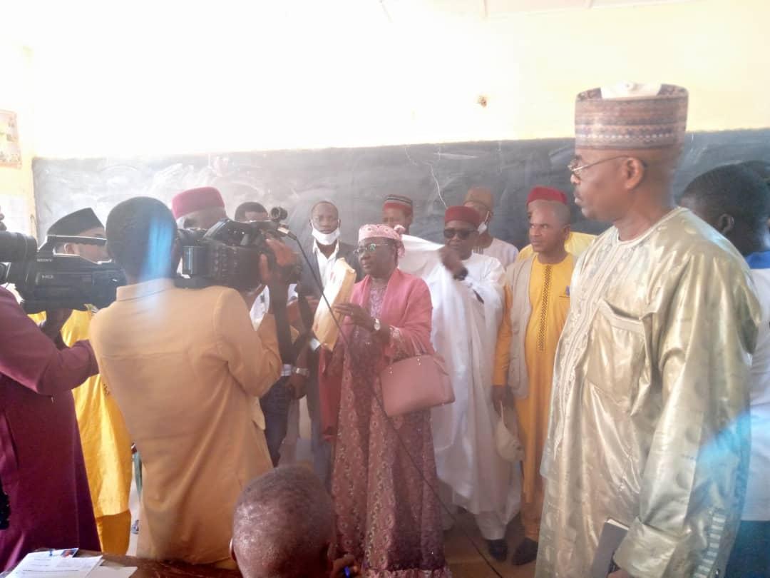 La Ministre de la Promotion de la Femme lance les épreuves écrites du BEPC session 2022 à Tahoua La Ministre de la Promotion de la Femme lance les épreuves écrites du BEPC session 2022 à Tahoua