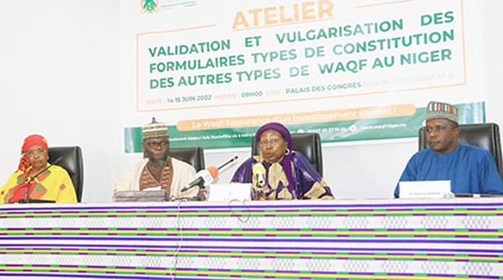 Atelier notarial sur la validation et la vulgarisation des formulaires types de constitutions des autres types de WAQF au Niger : Initier les notaires à la finance sociale islamique et à l’outil du WAQF Atelier notarial sur la validation et la vulgarisation des formulaires types de constitutions des autres types de WAQF au Niger : Initier les notaires à la finance sociale islamique et à l’outil du WAQF
