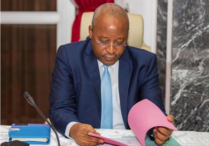 Succession de Bazoum Mohamed à la tête du Pnds Tarayya : Hassoumi Massoudou, le prochain président du Pnds Tarayya ? Succession de Bazoum Mohamed à la tête du Pnds Tarayya : Hassoumi Massoudou, le prochain président du Pnds Tarayya ?