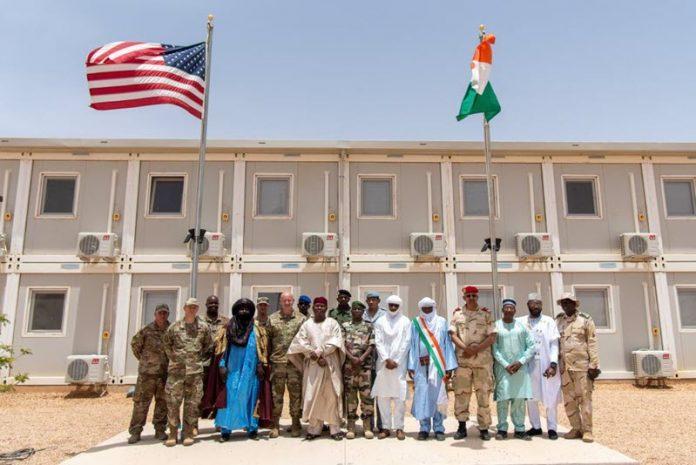 Les Forces Armées Nigériennes et l’US Air Force discutent de la sécurité dans la région Les Forces Armées Nigériennes et l’US Air Force discutent de la sécurité dans la région
