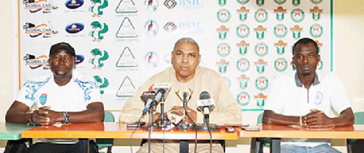 Conférence de Presse à l’occasion de la finale de la Coupe Nationale de Football édition 2022 : Le public est massivement attendu, l’entrée est gratuite pour les côtés gradins Conférence de Presse à l’occasion de la finale de la Coupe Nationale de Football édition 2022 : Le public est massivement attendu, l’entrée est gratuite pour les côtés gradins