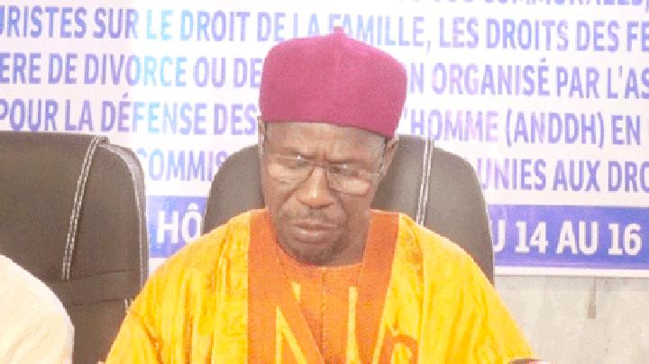 Zinder/formation sur le droit de la famille : Assurer une meilleure défense du droit des femmes et des enfants en cas de divorce ou de répudiation Zinder/formation sur le droit de la famille : Assurer une meilleure défense du droit des femmes et des enfants en cas de divorce ou de répudiation