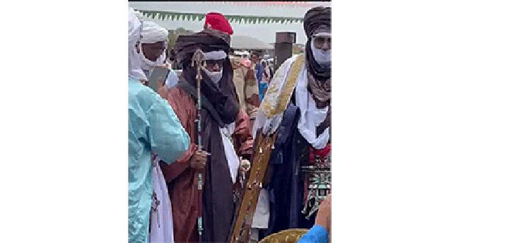 Tahoua/Élection et intronisation dans le département de Tchintabaraden : Fayçal Saidatou, intronisé Chef de village d’Alabo Tahoua/Élection et intronisation dans le département de Tchintabaraden : Fayçal Saidatou, intronisé Chef de village d’Alabo