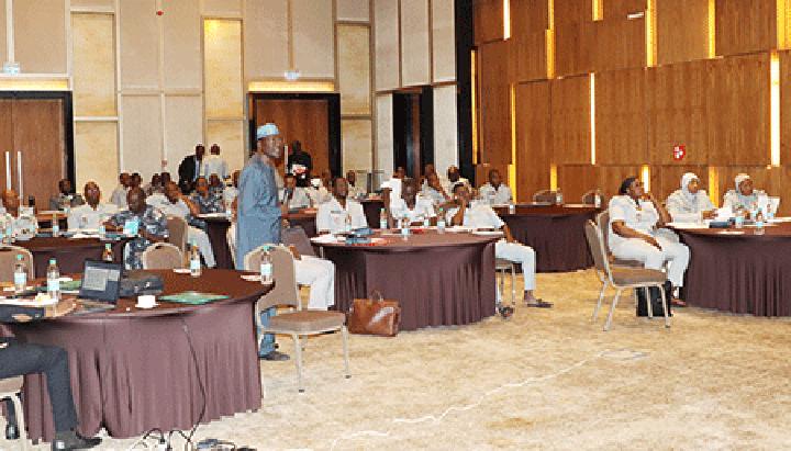 Formation des formateurs douaniers sur l’origine de la ZLECAf : Outiller les agents des douanes à l’utilisation et la mise en œuvre des instruments Formation des formateurs douaniers sur l’origine de la ZLECAf : Outiller les agents des douanes à l’utilisation et la mise en œuvre des instruments