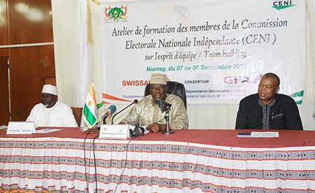 Formation des membres de la Commission Electorale Nationale Indépendante (CENI) : Des valeurs et méthodes efficaces de travail pour créer un climat de cohésion et de créativité au sein de la CENI Formation des membres de la Commission Electorale Nationale Indépendante (CENI) : Des valeurs et méthodes efficaces de travail pour créer un climat de cohésion et de créativité au sein de la CENI