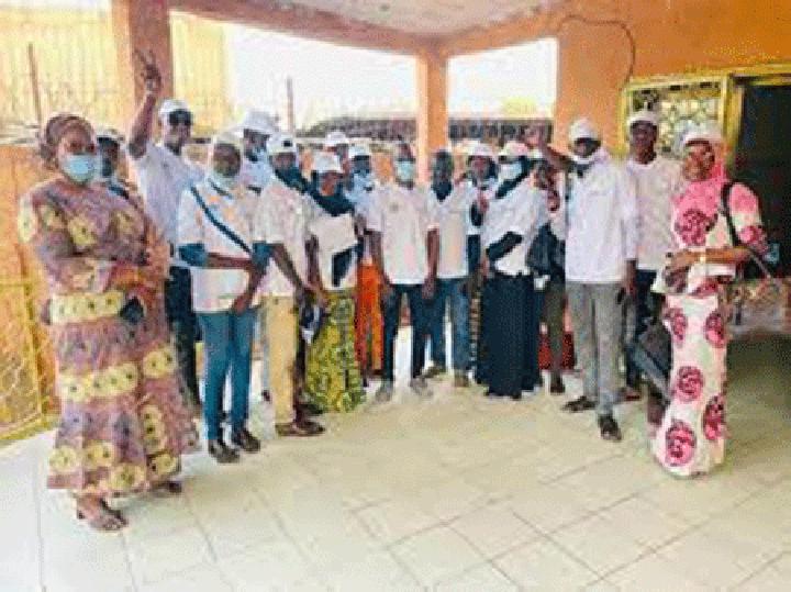 Accès des jeunes et adolescents aux services de la santé de la reproduction au Niger : Quand les jeunes font de leur santé un sujet de préoccupation Accès des jeunes et adolescents aux services de la santé de la reproduction au Niger : Quand les jeunes font de leur santé un sujet de préoccupation