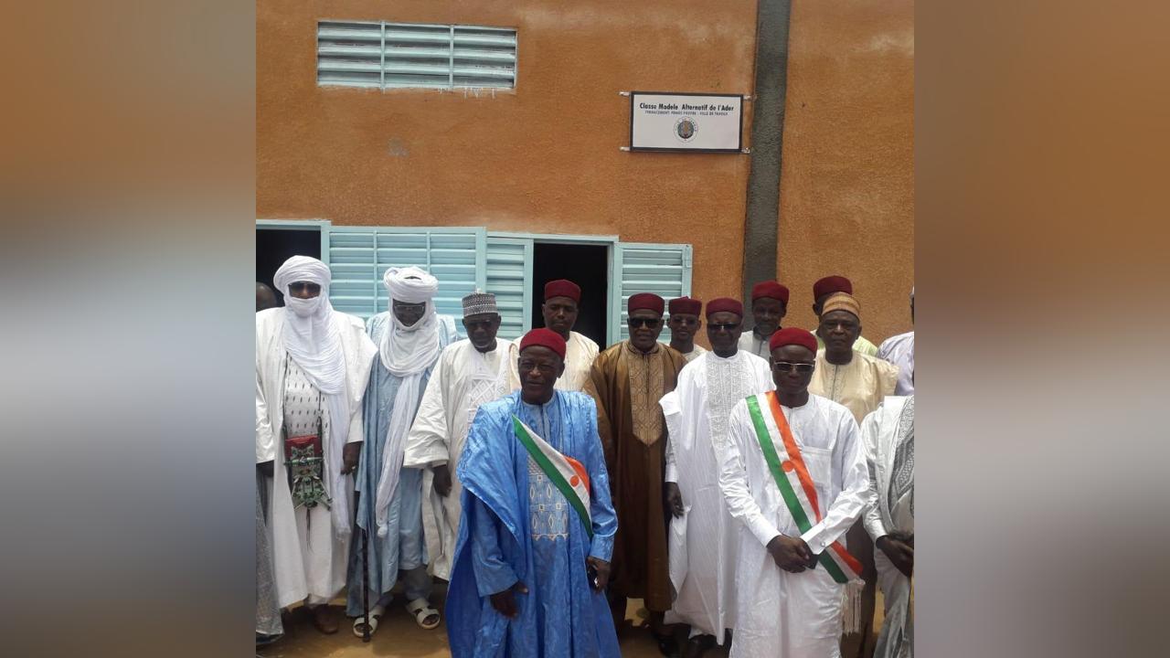 Tahoua: Le Haut Représentant du Président de la République lance le forum de mobilisation des ressources pour le Programme zéro classe en paillote dans la ville Tahoua: Le Haut Représentant du Président de la République lance le forum de mobilisation des ressources pour le Programme zéro classe en paillote dans la ville