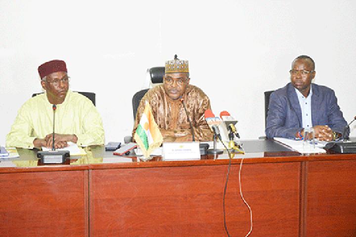 Lancement des activités du Comité ad hoc chargé du suivi de la mise en œuvre de la stratégie du DNPGCA : Des réformes institutionnelles et organisationnelles attendues Lancement des activités du Comité ad hoc chargé du suivi de la mise en œuvre de la stratégie du DNPGCA : Des réformes institutionnelles et organisationnelles attendues