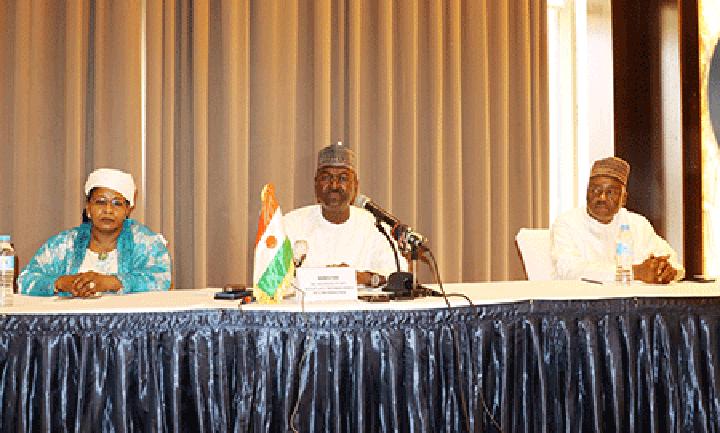 Conférence de presse sur la semaine du numérique au Niger : Contribution des TIC au développement socioéconomique Conférence de presse sur la semaine du numérique au Niger : Contribution des TIC au développement socioéconomique