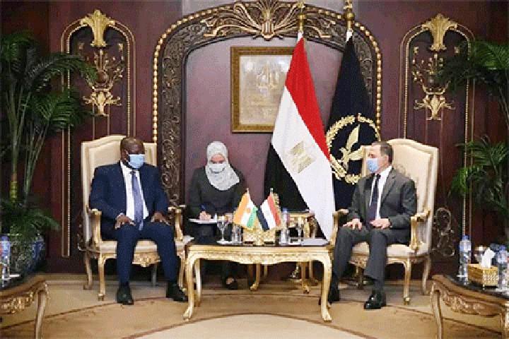 Visite de travail du ministre de l’Intérieur et de la Décentralisation au Caire (Egypte) : Pour s’inspirer de l’expérience égyptienne en matière de gestion de la sécurité Visite de travail du ministre de l’Intérieur et de la Décentralisation au Caire (Egypte) : Pour s’inspirer de l’expérience égyptienne en matière de gestion de la sécurité