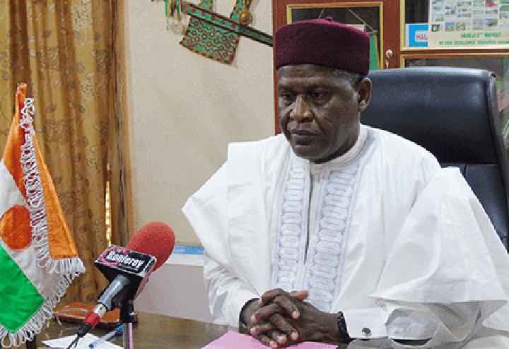 Entretien avec le gouverneur de la région de Tahoua, : Issa Moussa brosse la situation du paludisme et les efforts de l’Etat et des partenaires pour protéger les couches vulnérables Entretien avec le gouverneur de la région de Tahoua, : Issa Moussa brosse la situation du paludisme et les efforts de l’Etat et des partenaires pour protéger les couches vulnérables