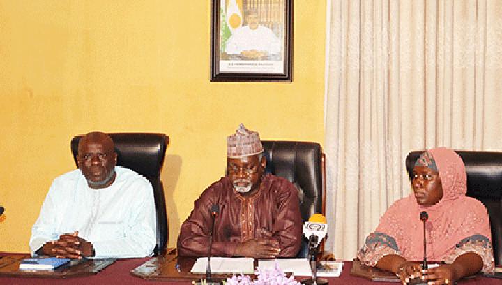 4ème réunion du comité de pilotage du recensement général des entreprises du Niger : Etat d’avancement à mi-parcours de l’opération pour lever les facteurs de blocage 4ème réunion du comité de pilotage du recensement général des entreprises du Niger : Etat d’avancement à mi-parcours de l’opération pour lever les facteurs de blocage