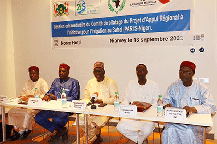 Session extraordinaire du Comité de Pilotage du Projet d’Appui Régional à l’Initiative pour l’Irrigation au Sahel (PARIIS- NIGER) : Présentation du bilan d’exécution du PTBA 2022 Session extraordinaire du Comité de Pilotage du Projet d’Appui Régional à l’Initiative pour l’Irrigation au Sahel (PARIIS- NIGER) : Présentation du bilan d’exécution du PTBA 2022