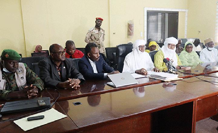 Proclamation des résultats de l’examen unique de certification en santé : 75,04% des candidats décrochent leurs parchemins, contre 77,25% l’année dernière Proclamation des résultats de l’examen unique de certification en santé : 75,04% des candidats décrochent leurs parchemins, contre 77,25% l’année dernière