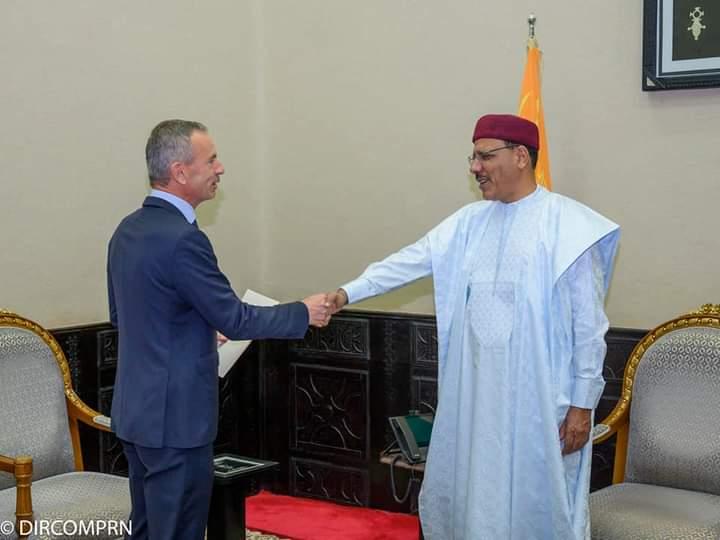 Le Président Mohamed Bazoum reçoit un Envoyé Spécial de la République Tchèque pour le Sahel Le Président Mohamed Bazoum reçoit un Envoyé Spécial de la République Tchèque pour le Sahel