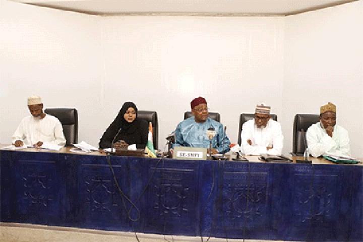 Atelier de sensibilisation des Oulémas sur la finance Islamique : Contribution à la promotion de la finance islamique et à l’éducation financière des populations Atelier de sensibilisation des Oulémas sur la finance Islamique : Contribution à la promotion de la finance islamique et à l’éducation financière des populations