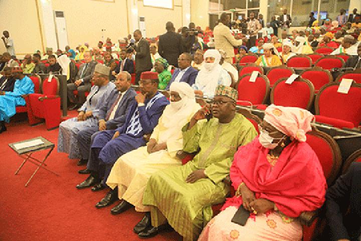 Assemblée Nationale : Présentation du rapport annuel d’activités 2021 de la Commission Nationale des Droits Humains Assemblée Nationale : Présentation du rapport annuel d’activités 2021 de la Commission Nationale des Droits Humains