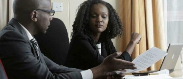 Femmes-hommes en Afrique : comment arriver à l’égalité professionnelle ? Femmes-hommes en Afrique : comment arriver à l’égalité professionnelle ?