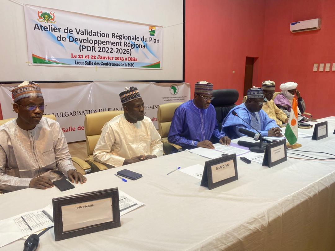Diffa : Atelier de vulgarisation du PDES 2022-2026 couplé avec la validation du PDR 2022-2026 Diffa : Atelier de vulgarisation du PDES 2022-2026 couplé avec la validation du PDR 2022-2026
