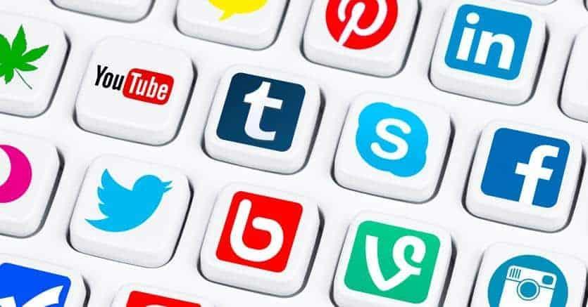 Réseau social: l’énorme source de big data qui est la principale source de richesse au XXIe siècle Réseau social: l’énorme source de big data qui est la principale source de richesse au XXIe siècle