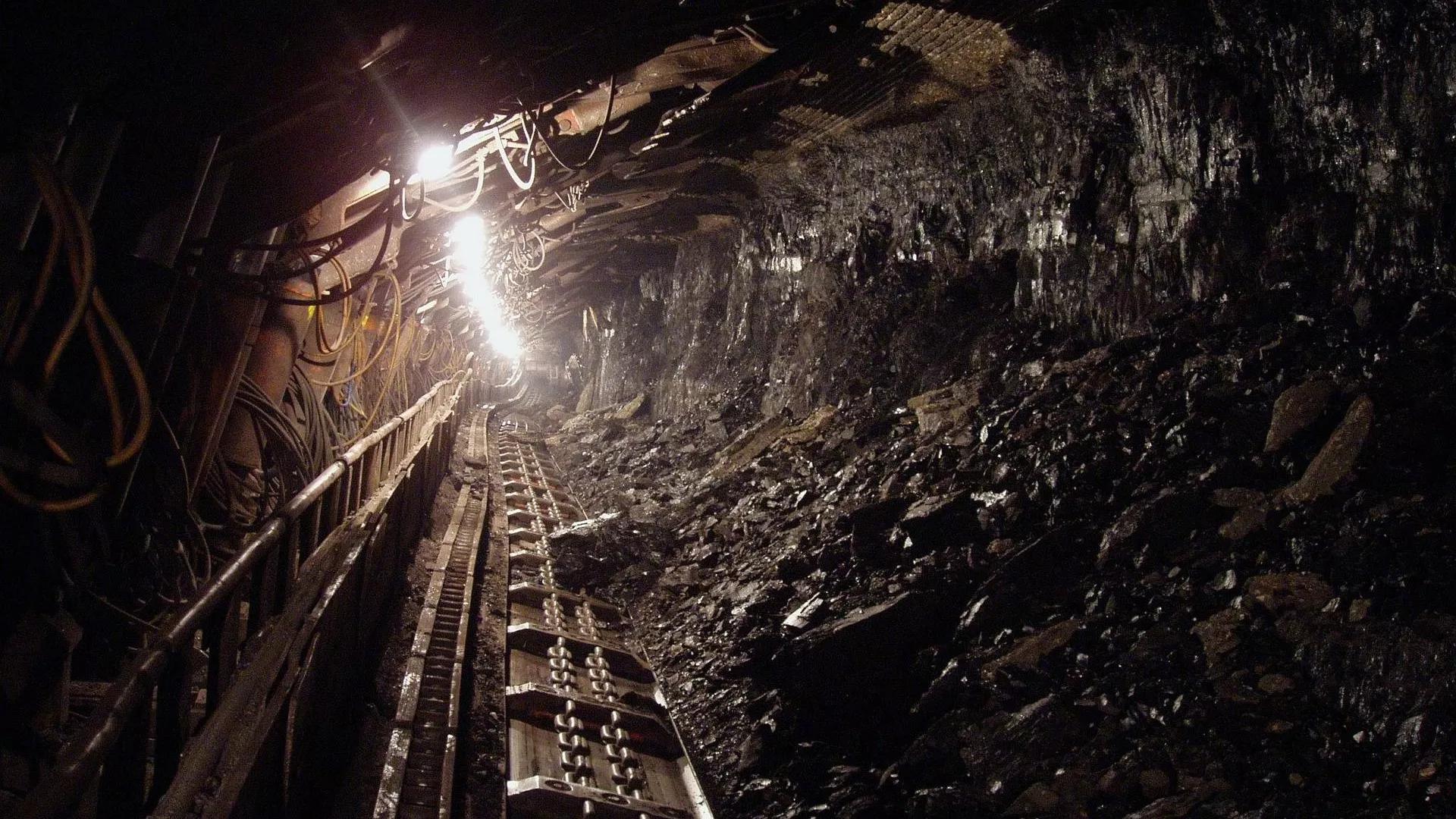 Suspendue mi-février, une mine d'uranium canadienne peut reprendre ses activités au Niger Suspendue mi-février, une mine d'uranium canadienne peut reprendre ses activités au Niger