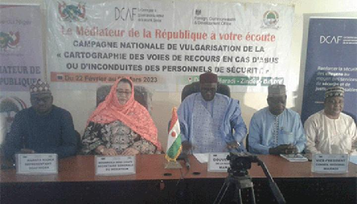 Campagne nationale de vulgarisation de la cartographie des voies de recours en cas d’abus ou d’inconduites des personnels de sécurité: Amélioration des prestations par les agents de sécurité Campagne nationale de vulgarisation de la cartographie des voies de recours en cas d’abus ou d’inconduites des personnels de sécurité: Amélioration des prestations par les agents de sécurité