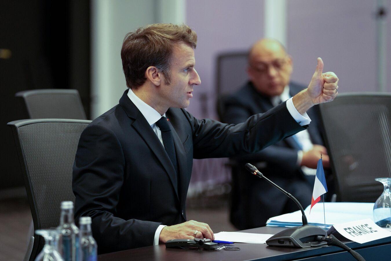 Macron en Afrique: Macron en Afrique: