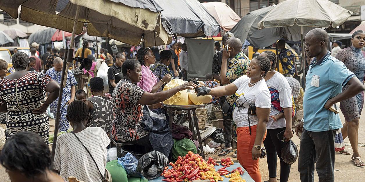 Pourquoi l’inflation alimentaire ne ralentit pas en Afrique Pourquoi l’inflation alimentaire ne ralentit pas en Afrique