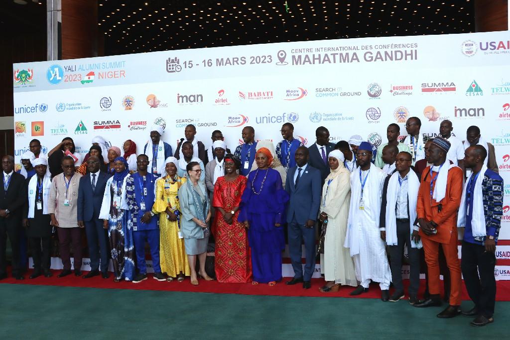 Ouverture à Niamey du 1er Sommet des Alumni du Yali Ouverture à Niamey du 1er Sommet des Alumni du Yali