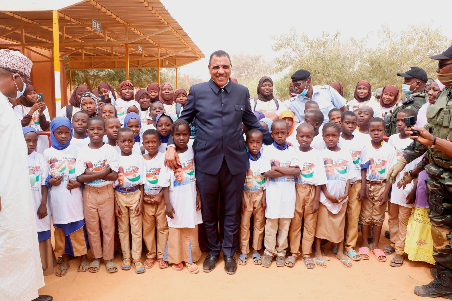 L’an 2 du Président Bazoum, Education : certains indicateurs d’accès en amélioration, en revanche ceux de qualité en berne L’an 2 du Président Bazoum, Education : certains indicateurs d’accès en amélioration, en revanche ceux de qualité en berne