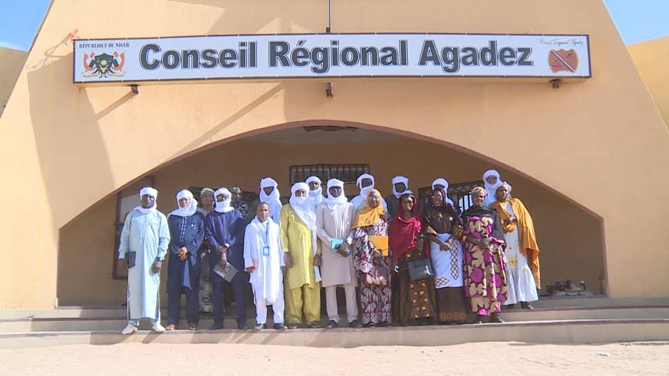 Le Conseil Régional d’Agadez reçoit son homologue de Tillabéri dans le cadre d’un Voyage d’étude Le Conseil Régional d’Agadez reçoit son homologue de Tillabéri dans le cadre d’un Voyage d’étude