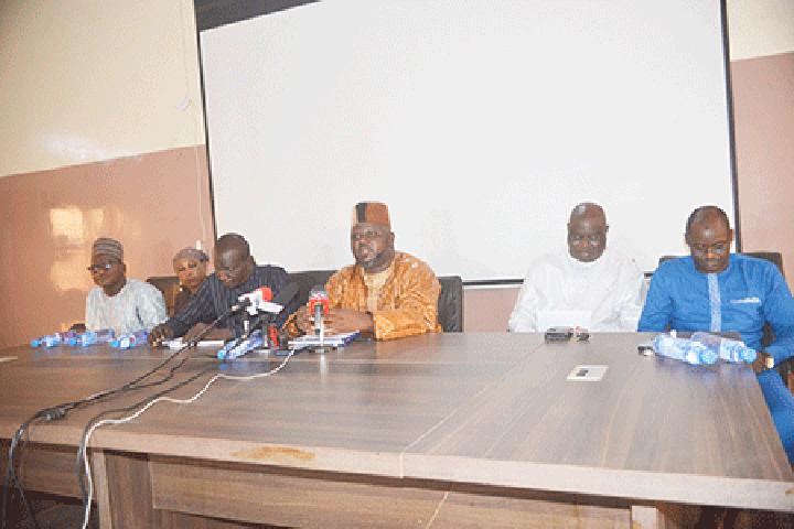 Déclaration de l’Association régionale de football de Niamey : L’association félicite et encourage les autorités de la 7ème République pour l’attention portée au football Déclaration de l’Association régionale de football de Niamey : L’association félicite et encourage les autorités de la 7ème République pour l’attention portée au football
